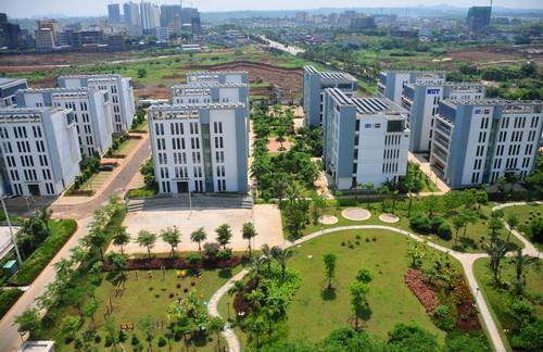 中發(fā)四季花園售樓電話是什么？